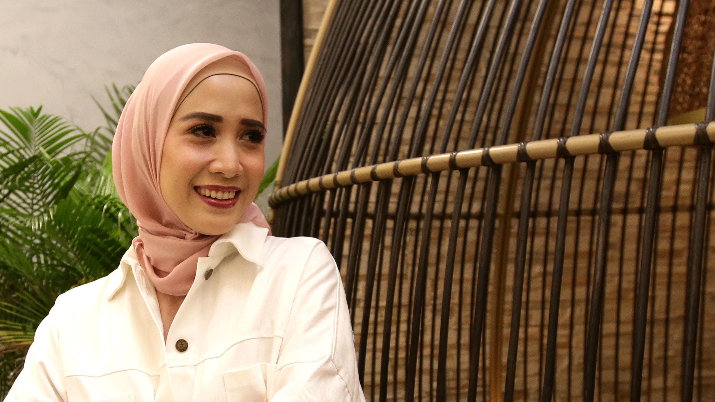 Hijrah Fanny Fabriana dan Mimpi Bikin Brand Fashion Muslim