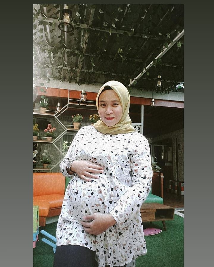 Ingat Istri Pramugara Ciduk Suami Selingkuh? Nasibnya Ngenes