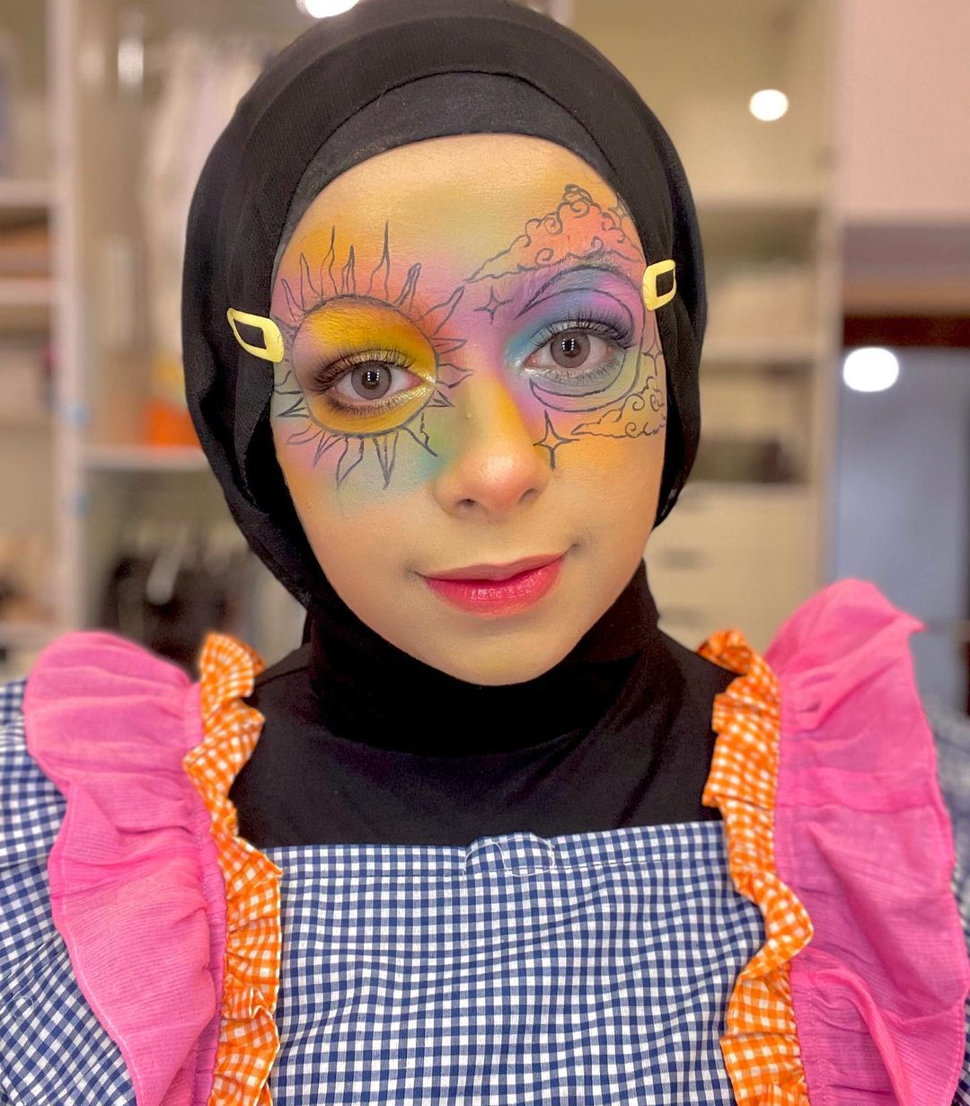 10 Potret Adik Fadil Jaidi, Dilla Jaidi yang Jago Art Makeup