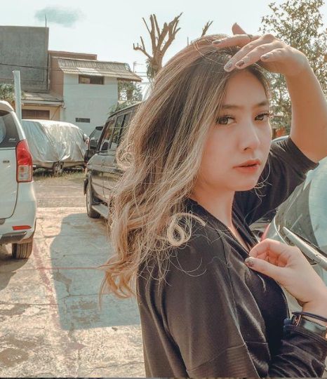 3 Selebgram yang Mantap Lepas Hijab, Alasannya Ramai Disorot