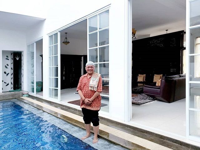 10 Foto Adu Mewah Rumah Mario Teguh VS Tung Desem, Motivator Indonesia Paling Tajir & Populer