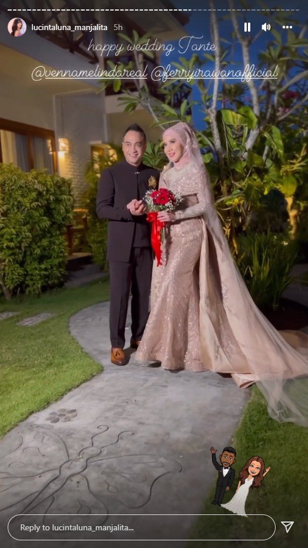 8 Momen Resepsi Pernikahan Venna Melinda dan Ferry Irawan, Gaun Pengantin Jadi Perhatian!