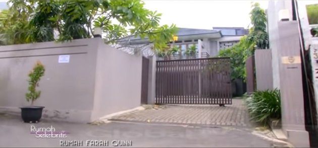 10 Potret Rumah Mewah Farah Quinn yang Pernah Dibobol Maling, Area Tamannya Keren Abis!