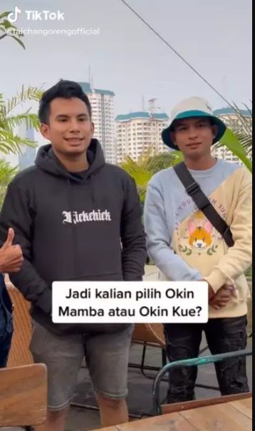 8 Pedagang Viral Usai Parasnya Disebut Mirip Artis, Ada yang Langsung Jadi Seleb!