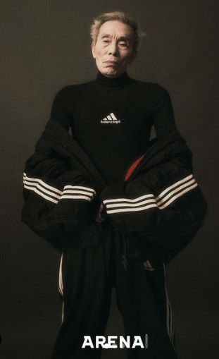 Jadi Model Koleksi Adidas x Balenciaga, Kakek Carzy Rich di Film Squid Game Berani Tampil Beda!