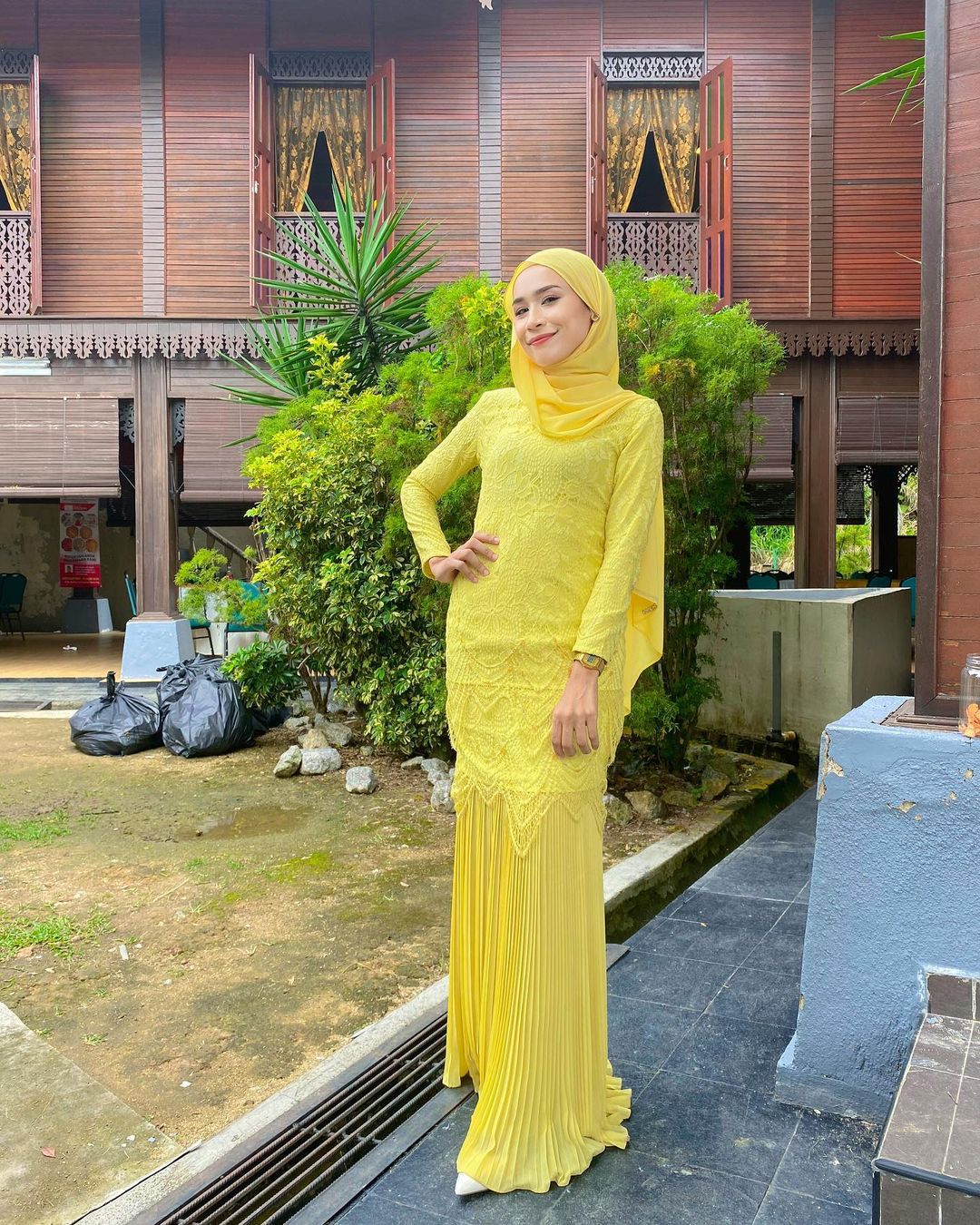 Baru Cerai Mantan Suami Artis Cantik Ini Diam Diam Nikah Lagi Netizen `tega Ceraikan Istri