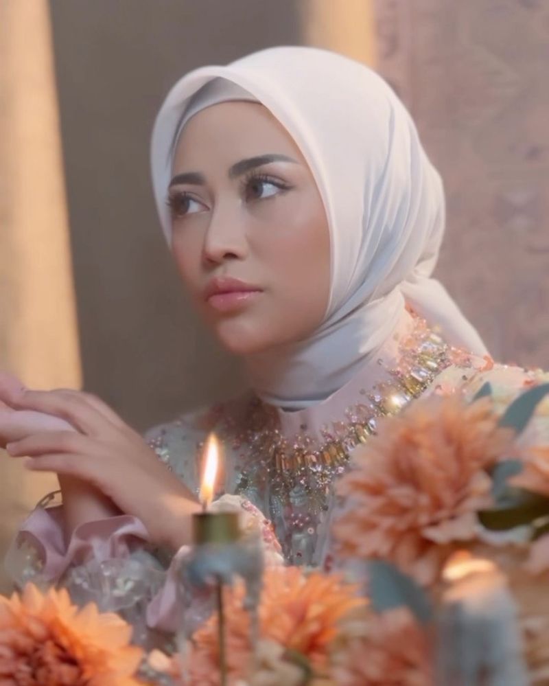 Biasa Terbuka, 8 Artis ini Mendadak Berhijab di Bulan Ramadan, Terakhir Tuai Pro Kontra!