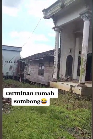 Penampakan Rumah Unik di Kalimantan, Bagian Depan Tampak Mewah Lihat Belakang Malah Zonk, Netizen: `The Real Nyicil Rumah`
