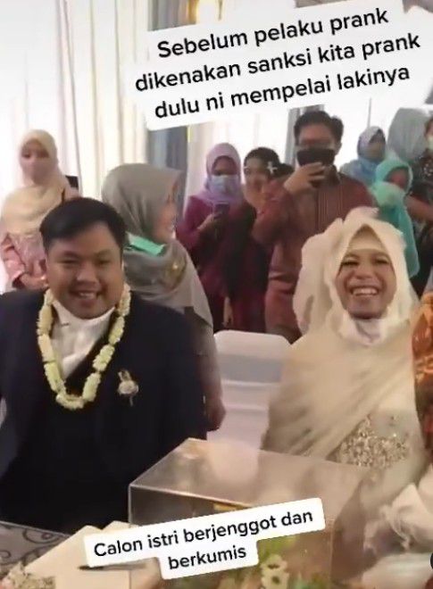 Mempelai Pria Kaget Saat Cadar Pengantin Dibuka