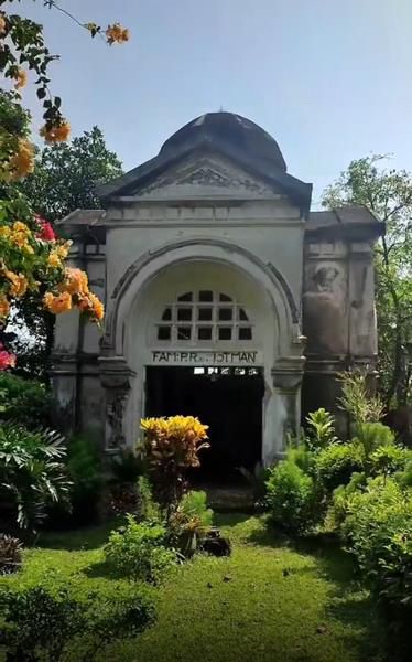 Penampakan rumah orang terkaya di Bogor jaman dulu.