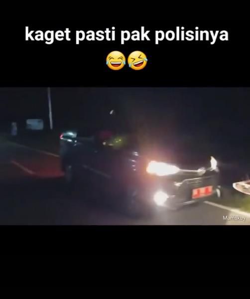 Jatuh ke Gorong-Gorong Saat Sosialisasi PPKM