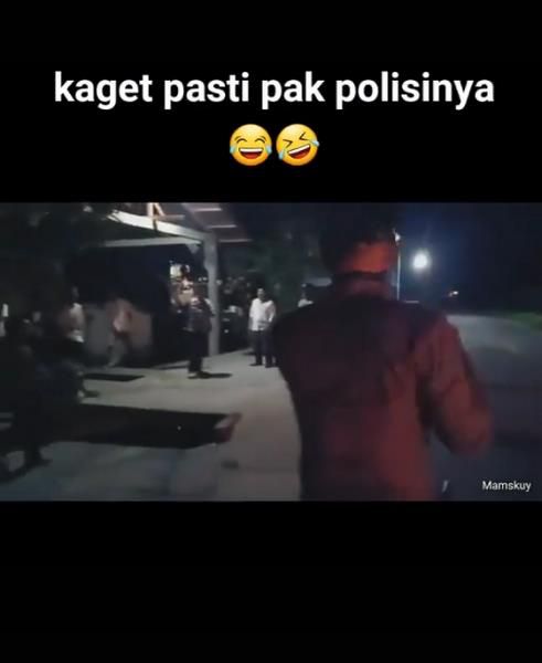 Jatuh ke Gorong-Gorong Saat Sosialisasi PPKM