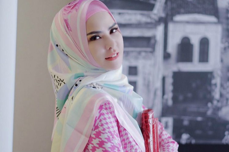 Model Hijab Angel Lelga Terbaru