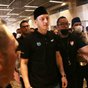 Indonesia Banget! Mesut Ozil Jumatan Pakai Kopiah di Shaf Terdepan Masjid Istiqlal