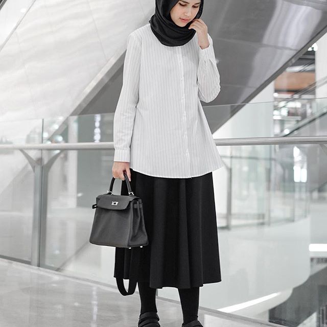 Style Hitam Putih Hijab Rok