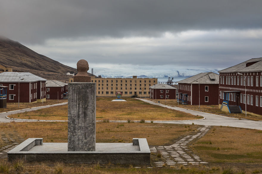 pyramiden