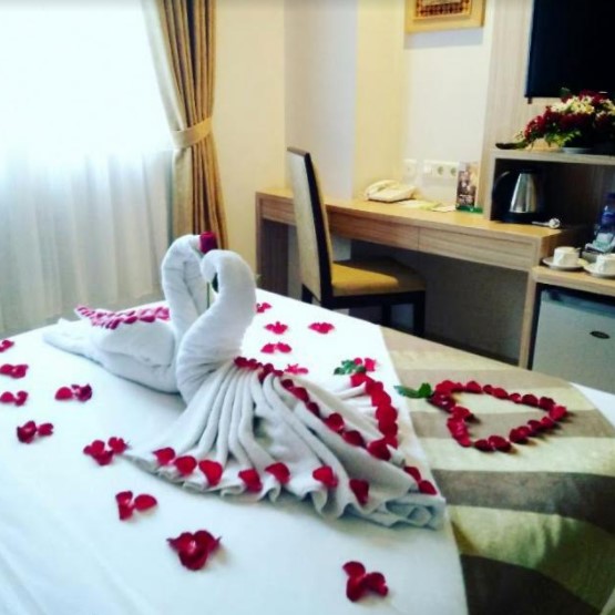 Hotel Syariah Terbesar Tawarkan Paket Honeymoon Super Romantis Travel Dream Co Id