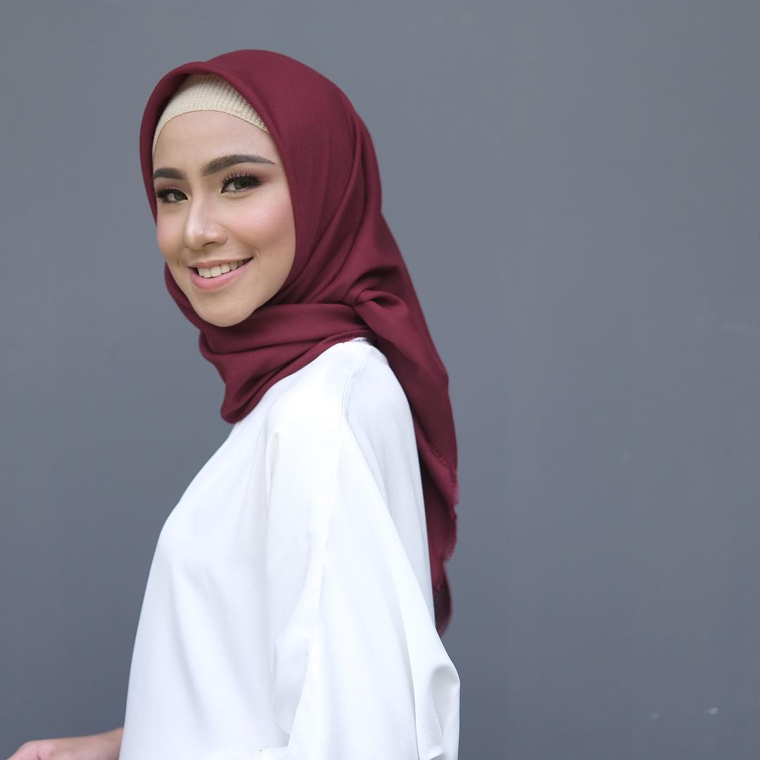 6 Scarf Yang Ramai Diburu Hijabers Untuk Lebaran 2018 HijabDream