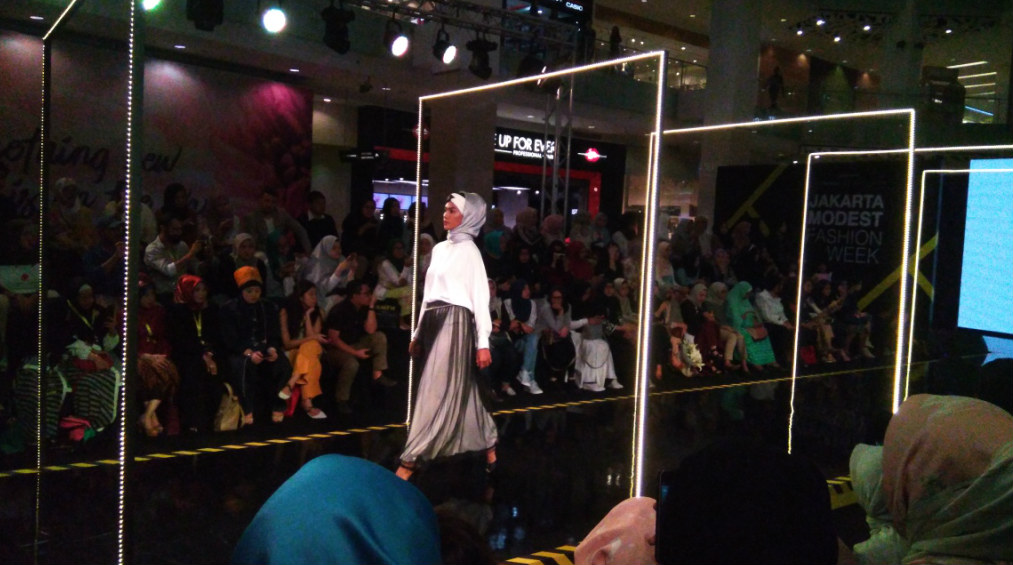 Label Muslim ikut serta di Jakarta Modest Fashion Week.