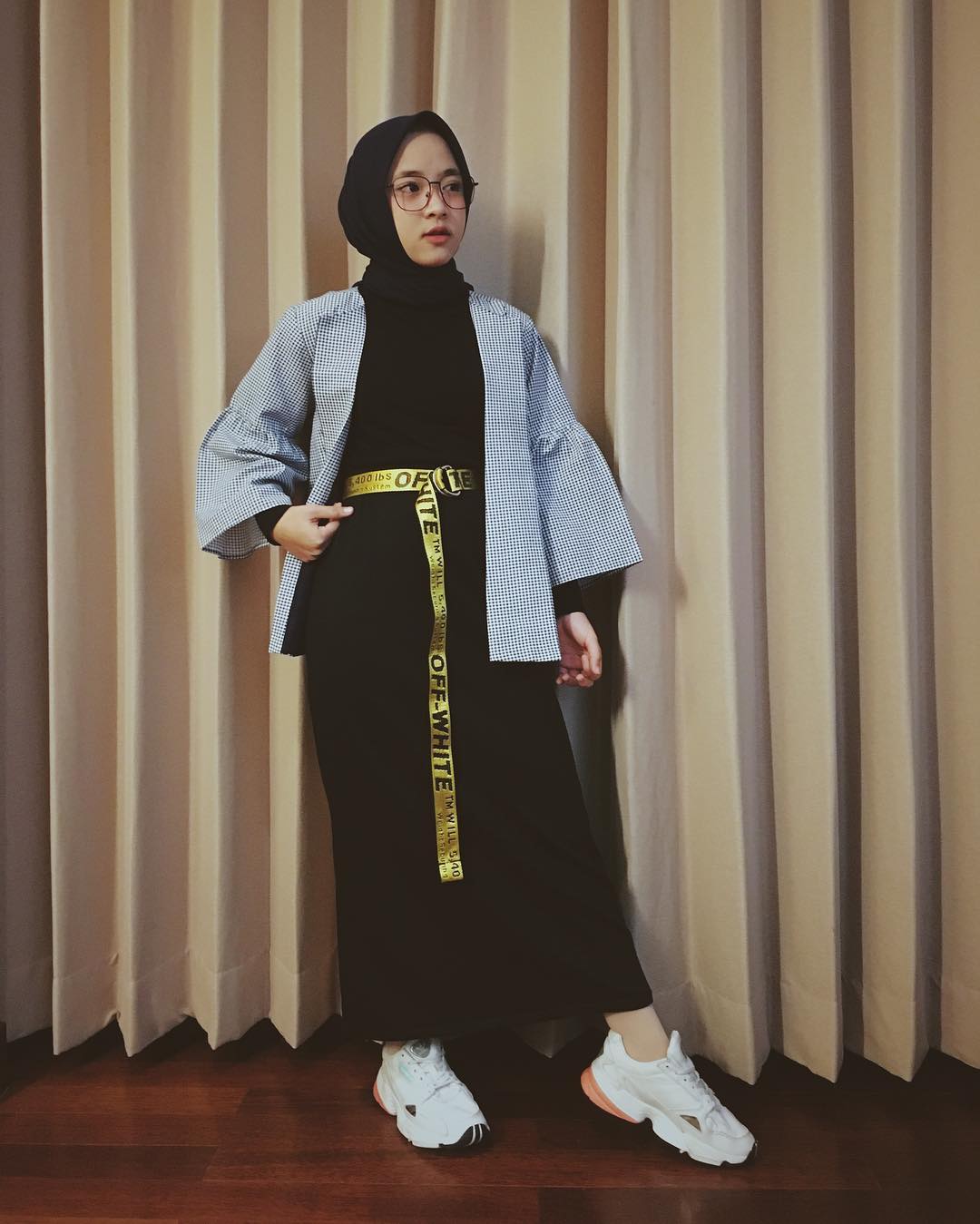 Intip Gaya Swag Nissa Sabyan Keren Abis Untuk Si Mungil Hijab