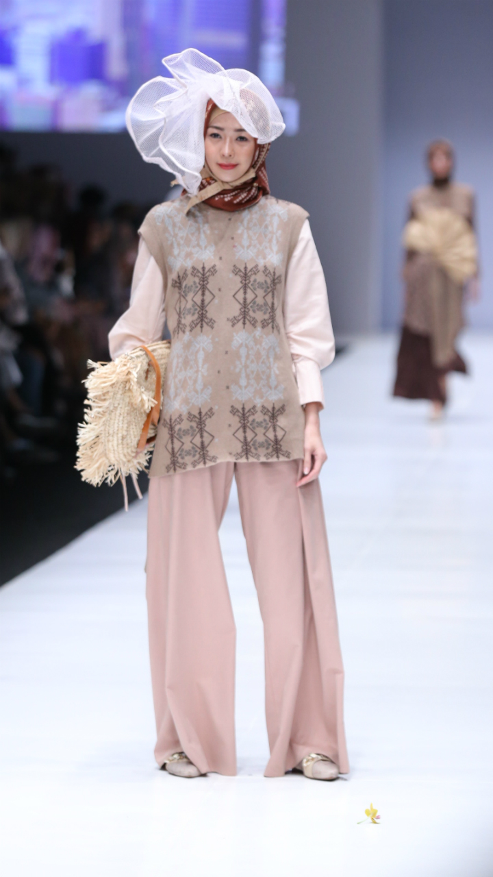 Ria Miranda Jakarta Fashion Week 2019