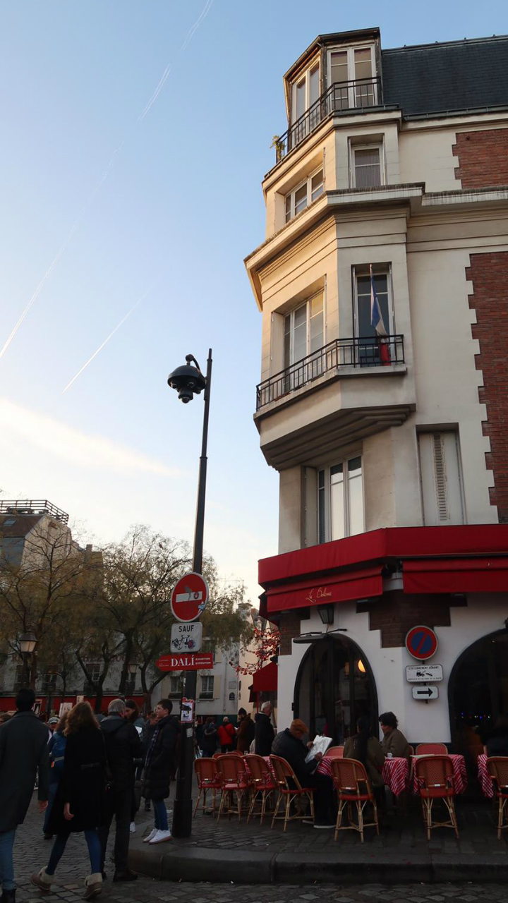 Travel in Style di Montmartre, Paris