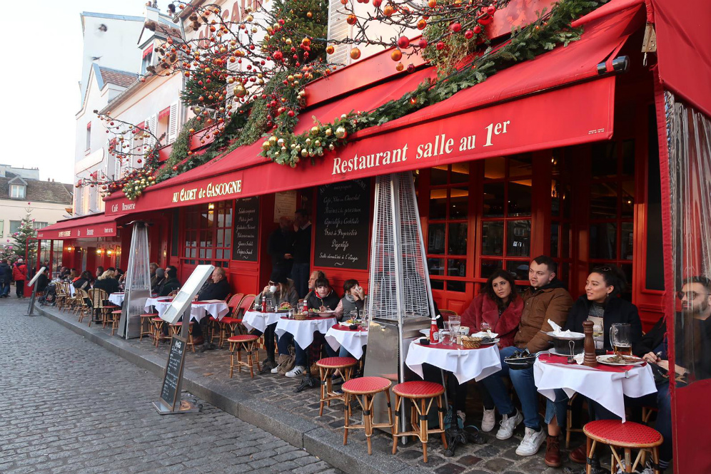 Travel in Style di Montmartre, Paris