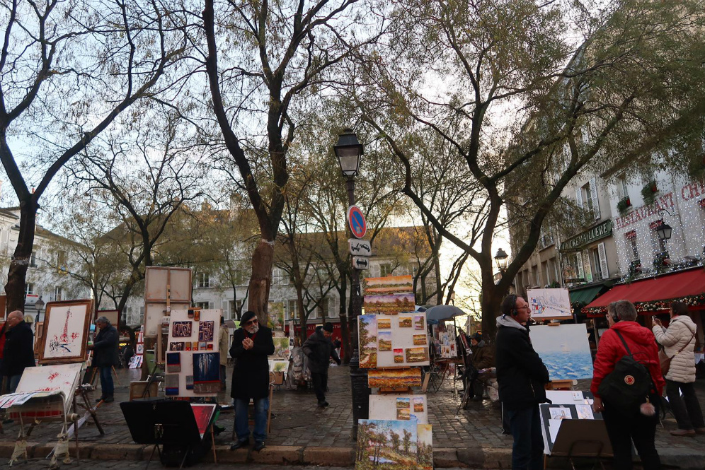 Travel in Style di Montmartre, Paris