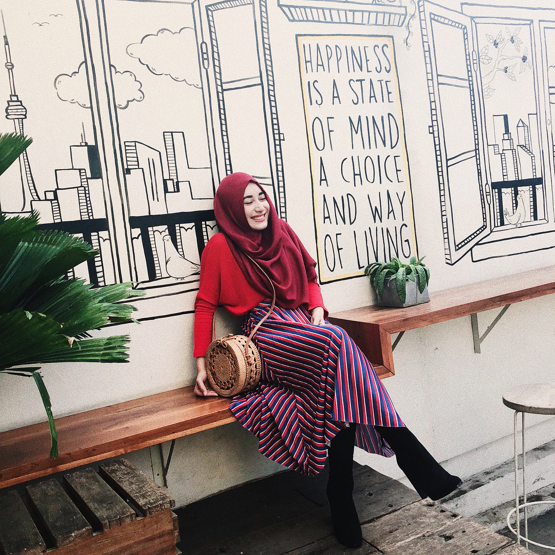 Hijab Tengku Syaira Anataya