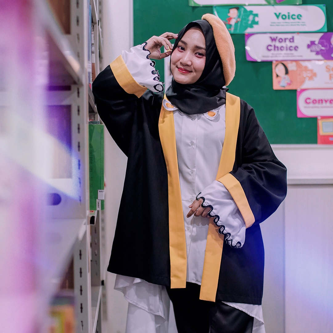 Inspirasi Busana Hijab Colorful Ala Fatin Shidqia HijabDreamcoid