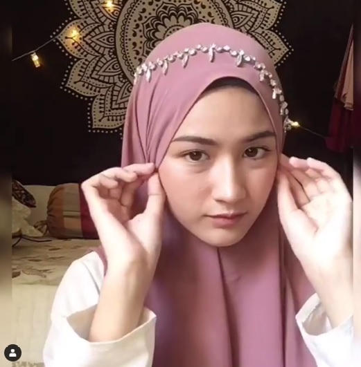 Tutorial Hijab Pashmina