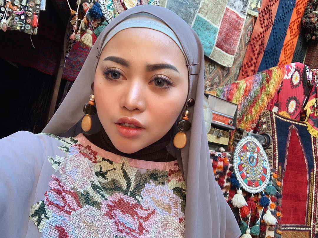 Tutorial Hijab Dengan Anting Kekinian Yuk Coba HijabDreamcoid