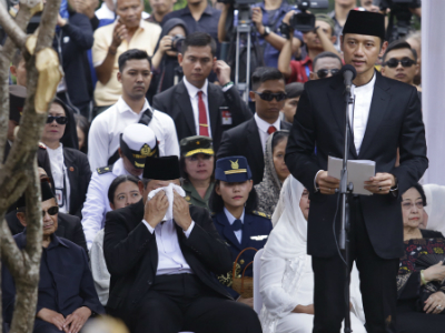 AHY saat memberi pidato sambutan di pemakaman Ani Yudhoyono