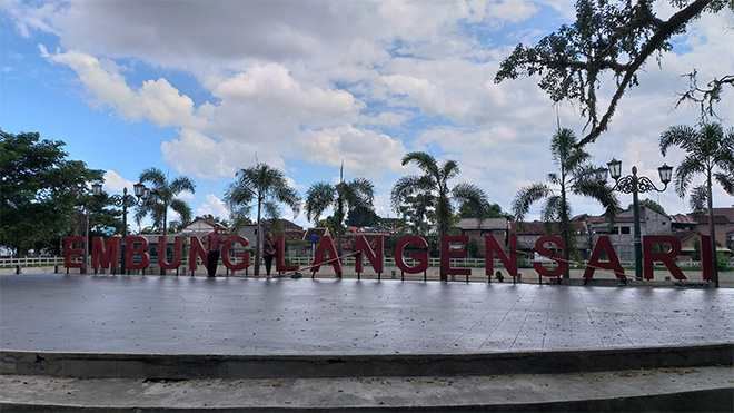 Wisata jogja dekat stasiun tugu