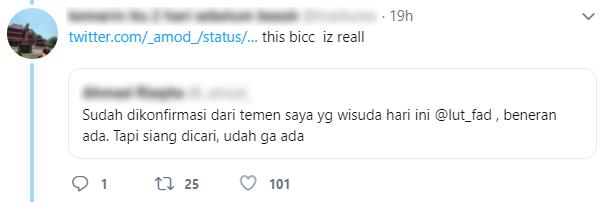  Ternyata karangan bunga wisuda itu benar adanya.