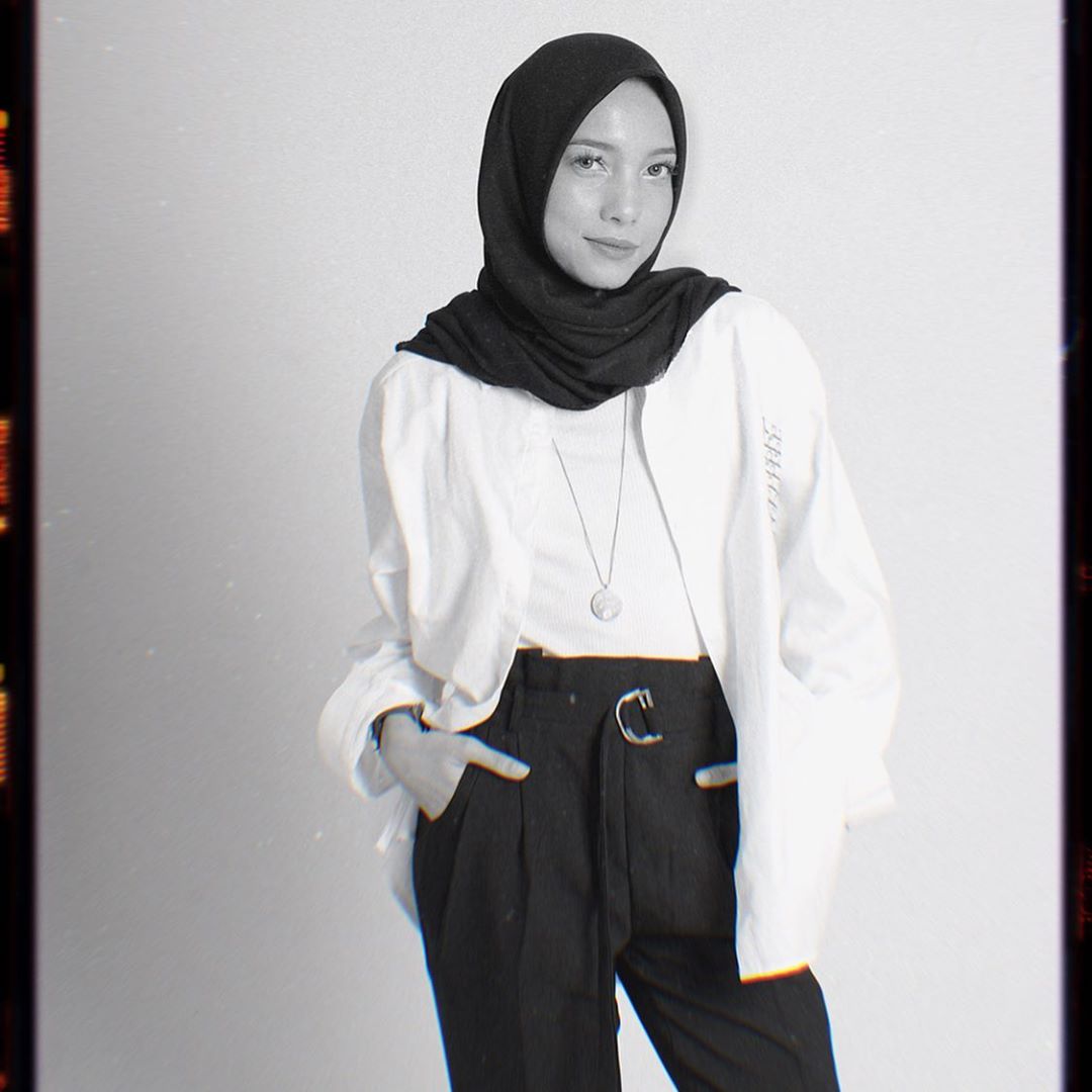 Potret Selebgram Berhijab