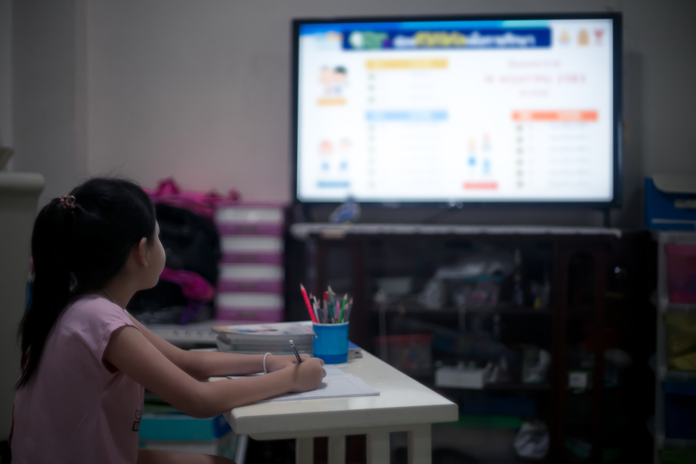 Belajar online lewat smart TV