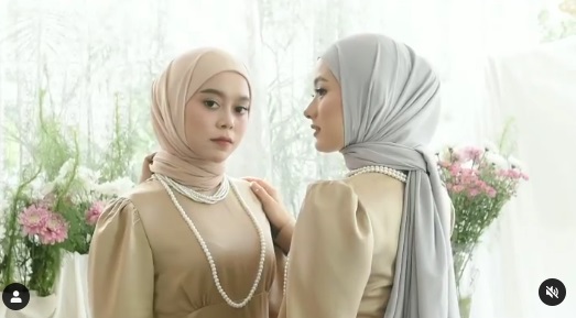 Fashion Lesti / Fashion Hijab Ala Lesty Kejora Penuh Layer Dan Warna Cantik Tempo Co : 8 types of fashion styles.