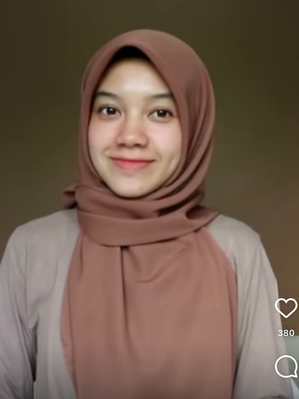 Efneka hijab