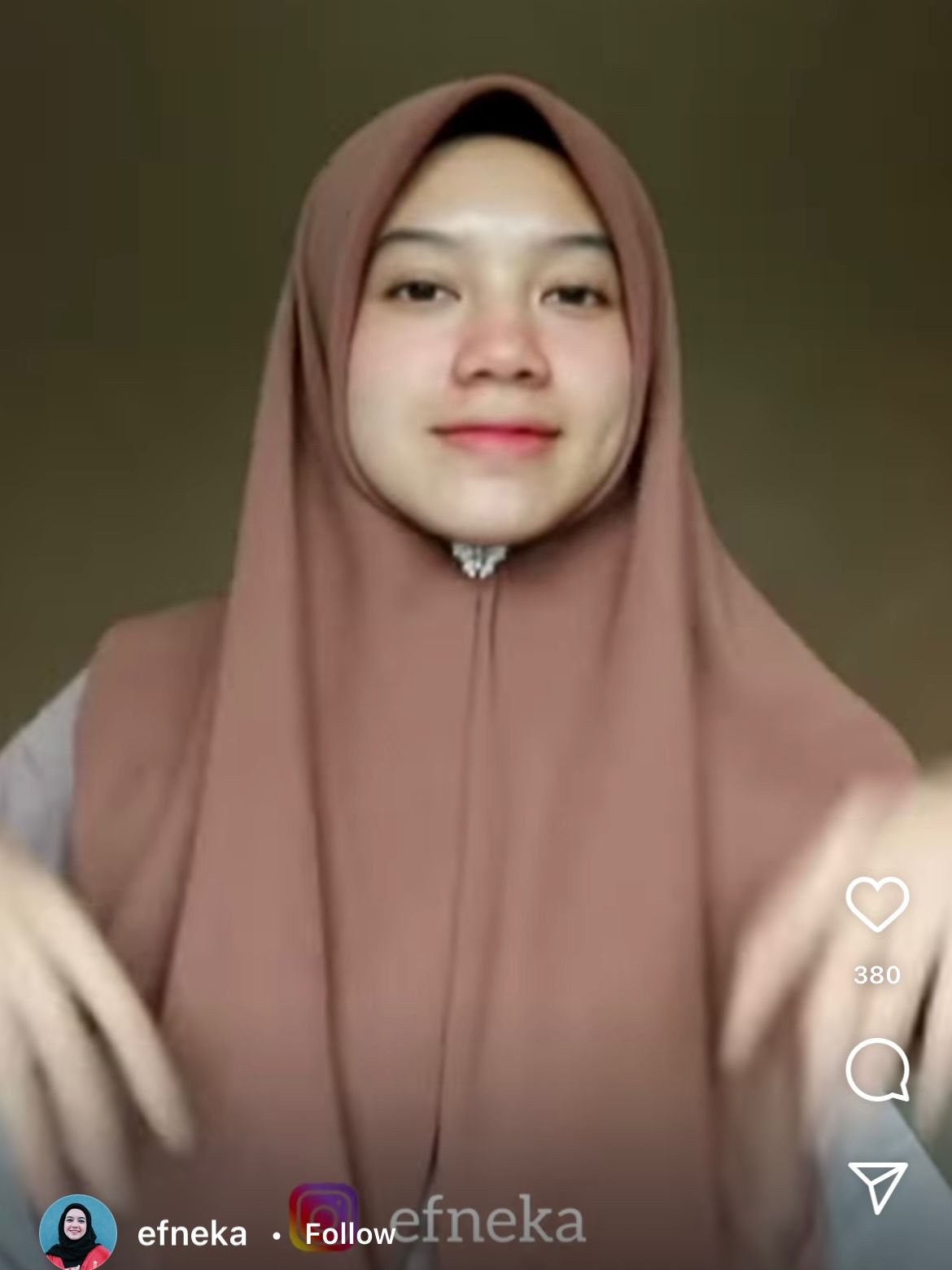 Efneka hijab