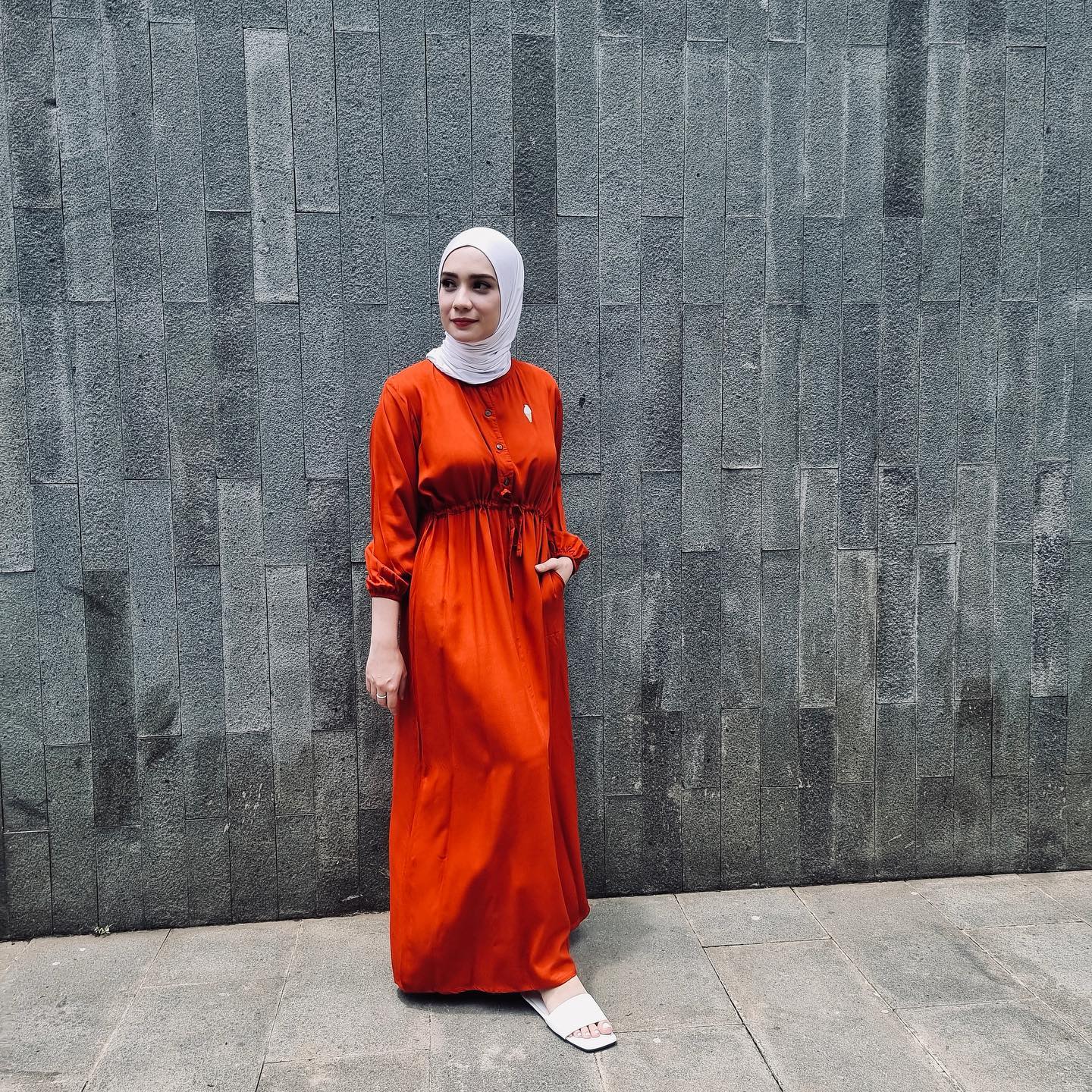 Fashion hijab Putri Anne Saloka