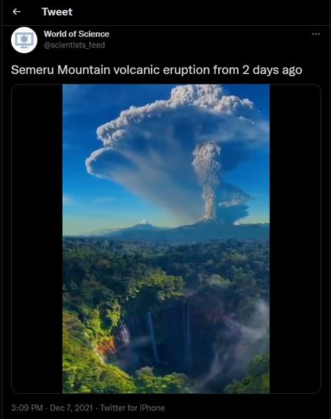 Tangkapan layar video hoax tentang erupsi Gunung Semeru 4 Desember 2021.