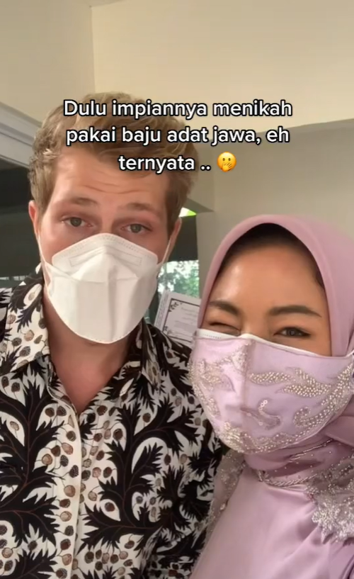 TikTokers Menikah dengan Bule