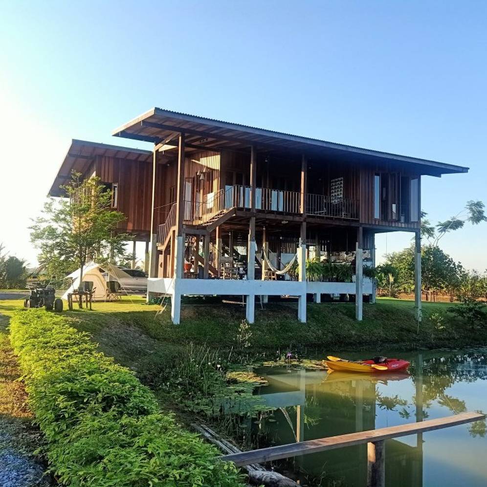 Rumah panggung modern