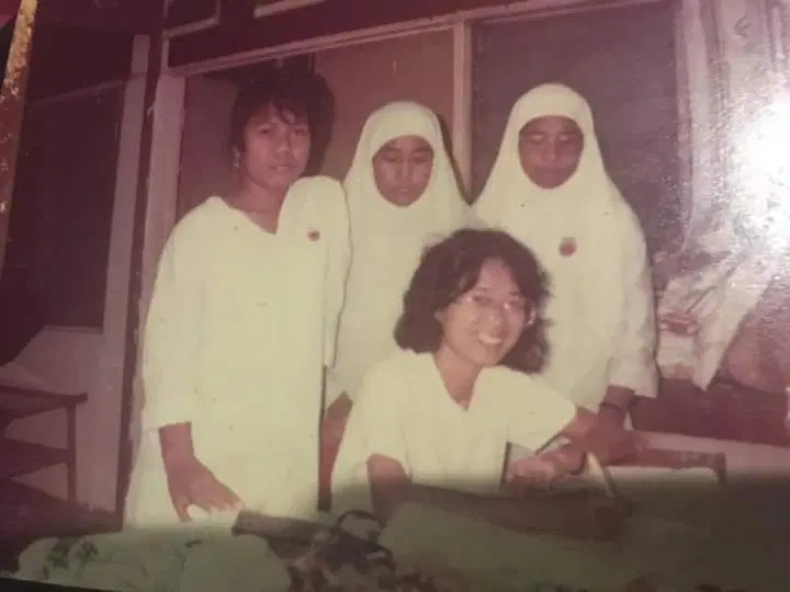 36 Tahun Berlalu, Wanita ini Mencari Gurunya yang Telah Membantu Membayar Uang Pendaftaran Kuliahnya