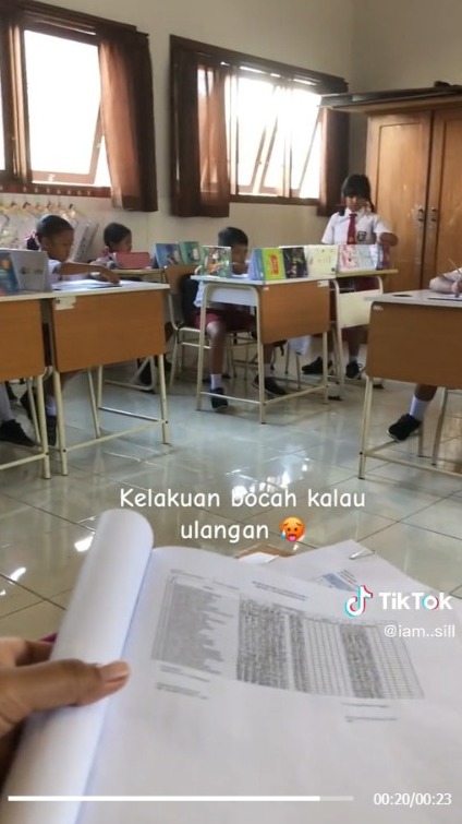 Anti Cheating! Elementary School Students Build a Fortress During an Exam Making Netizens Nostalgic