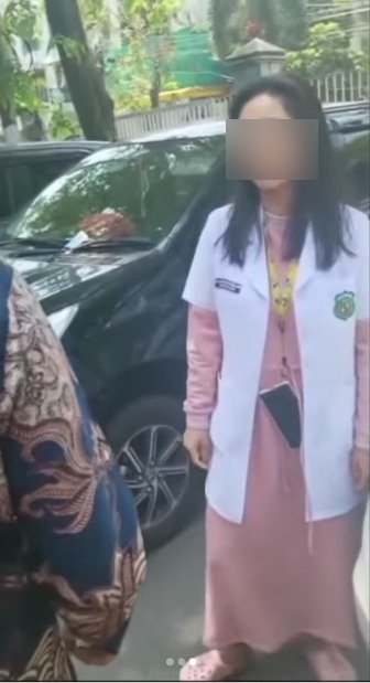 Viral Video Angry Young Female Doctor, Becomes the Spotlight of Netizens