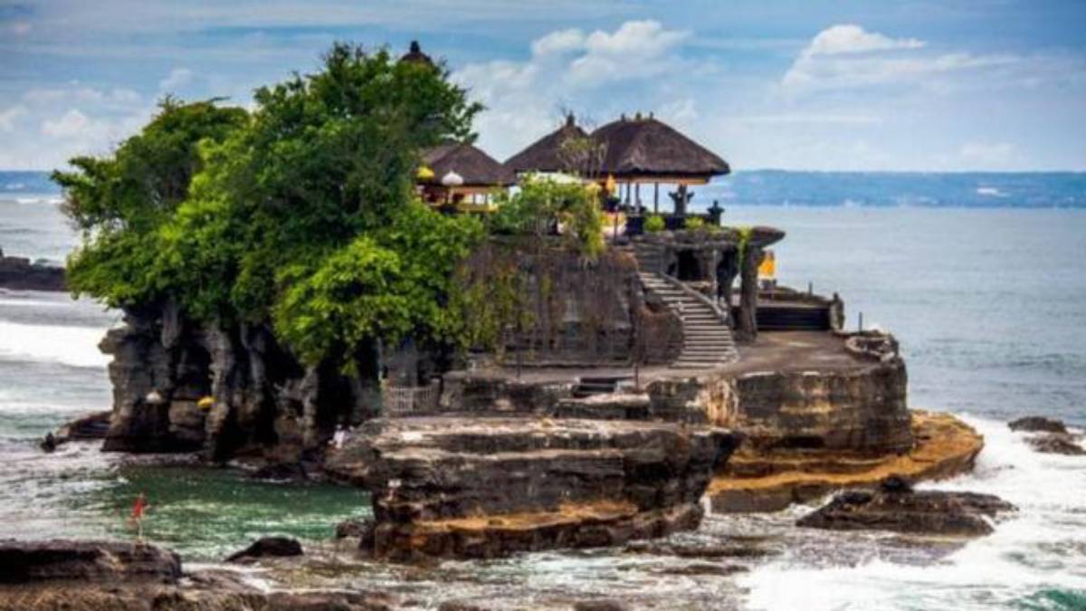 Tanah Lot, Bali, Indonesia