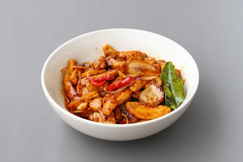 Sweet and Sour Tofu/ Photo: Shutterstock