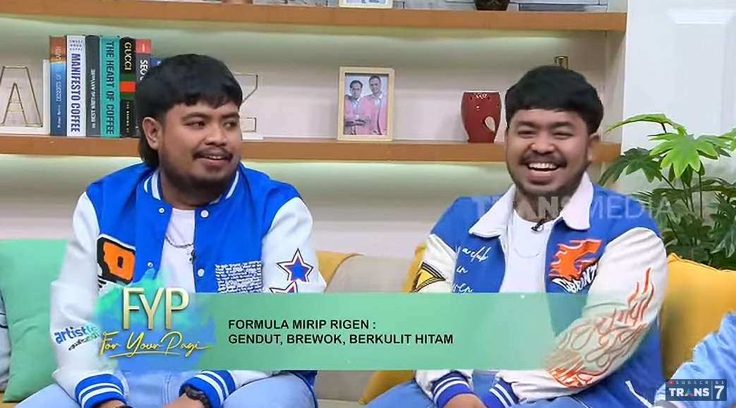 Rigen and Rizky, lookalike twins